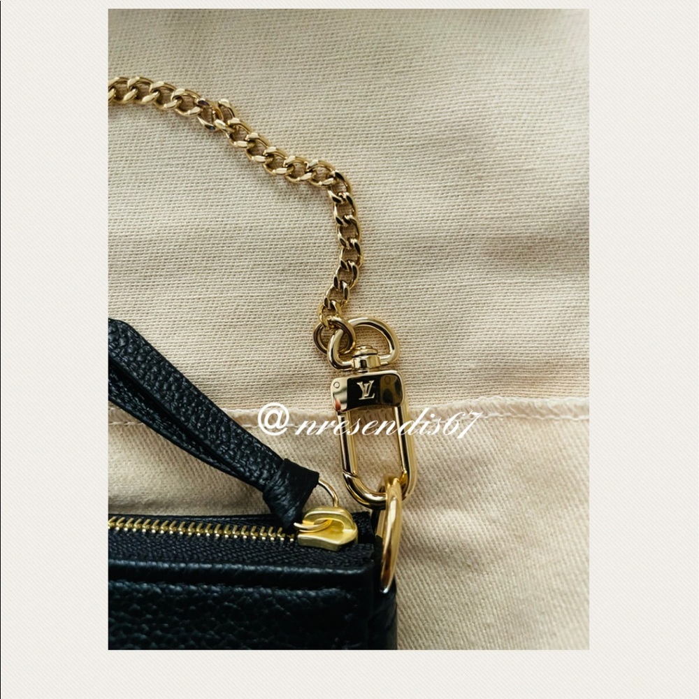 Louis Vuitton - Picture 3 of 7
